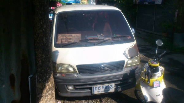 ขายรถตู้ Toyota hiace