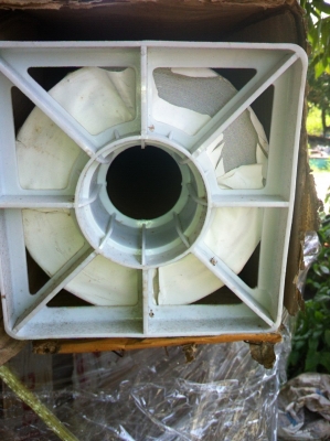 สติกเกอร์สูญญากาศหน้า ขาวหลังดำ ติดกระจกอาคาร กระจกออฟฟิต กระจกร้านเสริมสวยทำหน้า กระจกรถยนต์ นำไปสกรีนภาพสีสร้างภาพลักษณ์องค์กร บริษัทได้ สติกเกอร์สูญญากาศหน้า ขาวหลังดำ ติดกระจกอาคาร กระจกออฟฟิต กระจกร้านเสริมสวยทำหน้า กระจกรถยนต์ นำไปสกรีนภาพสีสร้างภาพลักษณ์องค์กร บริษัทได้