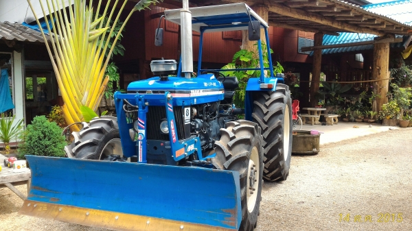 รถไถฟอร์ด Bravo-85