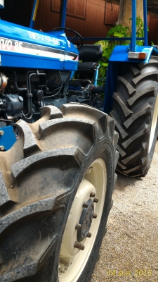 รถไถฟอร์ด Bravo-85