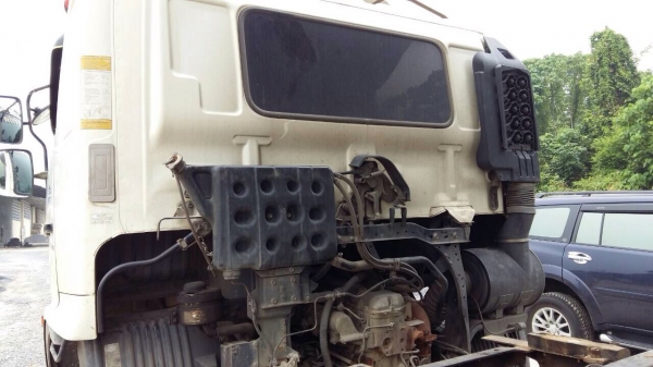 สิบล้อ ฮีโน่ 320ปี52 แม่ลูก3เพา ดั้มสามมิตรแท้ สภาพดีสวยจัดบางเดิมทั้งคันพร้อมใช้งาน ทะเบียนพร้อมโอน สิบล้อ ฮีโน่ 320ปี52 แม่ลูก3เพา ดั้มสามมิตรแท้ สภาพดีสวยจัดบางเดิมทั้งคันพร้อมใช้งาน ทะเบียนพร้อมโอน