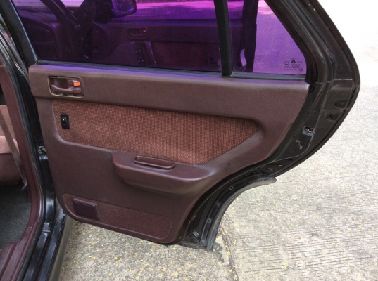 ขายรถฮุนได อีลันตา ปี92 เครื่องหัวฉีดdohc 16valve เกียร์ธรรมดา ติดแก๊สLPG เพาเวอร์ ไฟฟ้าทั้งคัน ภายในสวยเดิมๆสะอาด วิทยุCD พวงมาลัยโมโม่ timerตั้งดับเครื่อง ตัวถังสีใช้ได้มีชุดแต่งไม่ผุ แม็ก16" รถขับดีขับสนุกเร่งดี ช่วงล่างดี รถขับดีเกินราคาครับ ภาษี