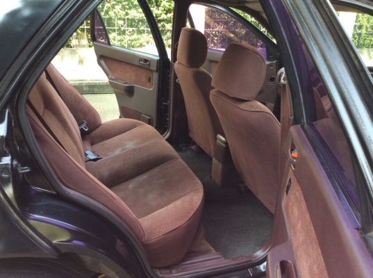 ขายรถฮุนได อีลันตา ปี92 เครื่องหัวฉีดdohc 16valve เกียร์ธรรมดา ติดแก๊สLPG เพาเวอร์ ไฟฟ้าทั้งคัน ภายในสวยเดิมๆสะอาด วิทยุCD พวงมาลัยโมโม่ timerตั้งดับเครื่อง ตัวถังสีใช้ได้มีชุดแต่งไม่ผุ แม็ก16" รถขับดีขับสนุกเร่งดี ช่วงล่างดี รถขับดีเกินราคาครับ ภาษี