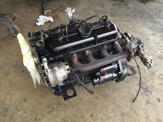 ขายเครื่องแบ็คโฮเก่าญี่ปุ่นยี่ห้อ มิตซูบิชิ รุ่นK4Eพร้อมปั้มไฮดรอลิคยี่ห้อ NACHI(เป็นปั้มแบบลูกสูบ)(ปั้มนิ้ว)สำหรับใส่แบ็คโฮpc30สภาพสวยพร้อมใช้งาน