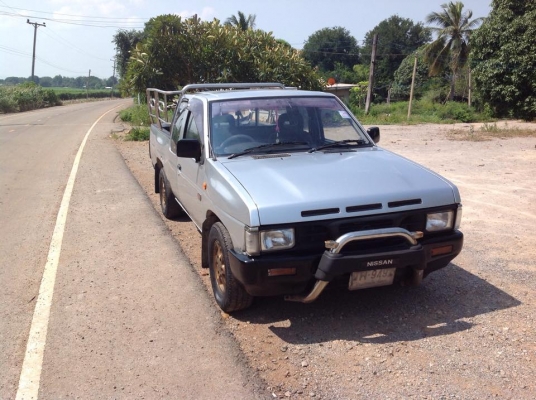 ขายรถนิสสันปี 95 จอโค้งแท้ (ฝาแดง) เครื่อง2500 พวงมาัลยเพาว์โรงงานแท้ สภาพสวยพร้อมใช้ ขายรถนิสสันปี 95 จอโค้งแท้ (ฝาแดง) เครื่อง2500 พวงมาัลยเพาว์โรงงานแท้ สภาพสวยพร้อมใช้