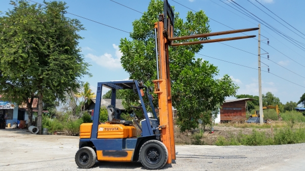 ขายด่วนรถยก TOYOTA 5FGยก2.0ตันเสาสูง3เมตรงาสไลย์ได้งายาวมากยางตัน4เส้นรถนอกนำเข้ายังไม่เคยใช้งานในเมืองไทยเลย=รุ่นใหม่ขายถูกๆๆ