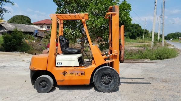 ขายด่วนรถยก TOYOTA 3FGยก2.5ตันเสาสูง3เมตรรถนอกนำเข้ายังไม่เคยใช้งานในเมืองไทยเลย=รุ่นใหม่ขายถูกๆๆ