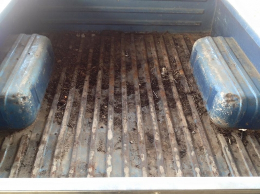 ขายมาสด้า1000ทะเบียนโอน