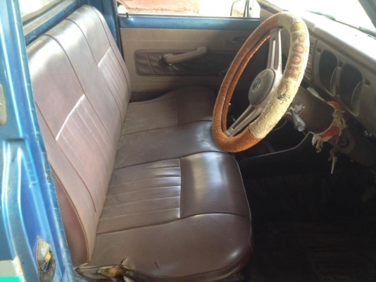 ขายมาสด้า1000ทะเบียนโอน