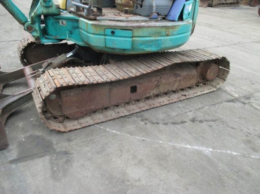 .ขายรถเก่านอกแท้ 100\% KOMATSU รุ่น : PC45MR-1 มีเอกสารอินวอย .ขายรถเก่านอกแท้ 100\% KOMATSU รุ่น : PC45MR-1 มีเอกสารอินวอย