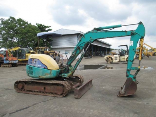 .ขายรถเก่านอกแท้ 100\% KOMATSU รุ่น : PC45MR-1 มีเอกสารอินวอย