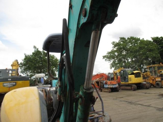 .ขายรถเก่านอกแท้ 100\% KOMATSU รุ่น : PC45MR-1 มีเอกสารอินวอย .ขายรถเก่านอกแท้ 100\% KOMATSU รุ่น : PC45MR-1 มีเอกสารอินวอย