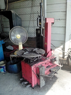 -ขายเหมาอุปกรณ์ประยางและถ่วงยางรถยนต์ทั้งหมด