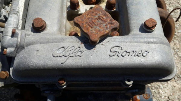 เครื่องอัลฟ่าโรมิโอ 15,000บาท