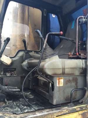 ขายแบคโฮ KOMATSU PC200-6 SERIAL NO.83XXX อินวอล สนใจโทร 081-970-1072