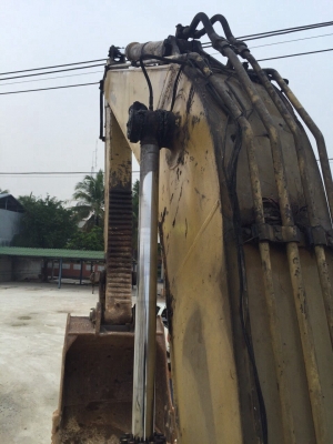 ขายแบคโฮ KOMATSU PC200-6 SERIAL NO.83XXX อินวอล สนใจโทร 081-970-1072