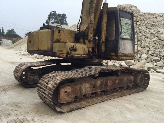ขายแบคโฮ KOMATSU PC200-6 SERIAL NO.83XXX อินวอล สนใจโทร 081-970-1072