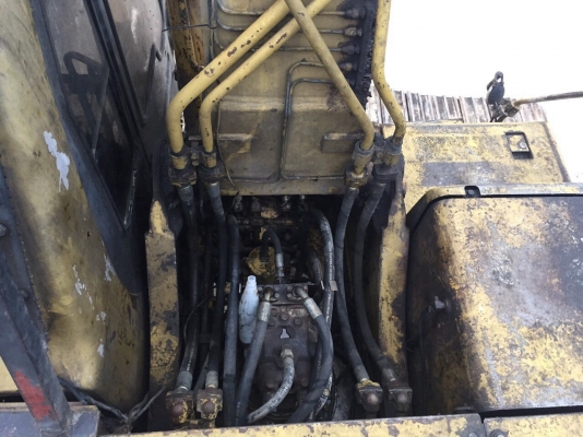 ขายแบคโฮ KOMATSU PC200-6 SERIAL NO.83XXX อินวอล สนใจโทร 081-970-1072