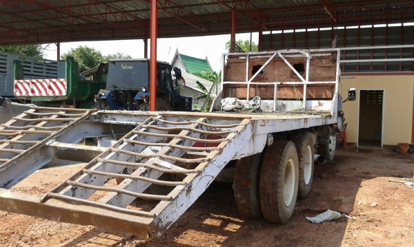 สิบล้อ หัวยาว EH-700เพาเดียว เทนเลอร์ขึ้นแม็คโค PC120 บรรทุกสะบาย ^ ขายราคาถูกๆ145,000บ (ไม่มีเล่มทะเบียน ) มีใบซื้อขายให้ ครับ สิบล้อ หัวยาว EH-700เพาเดียว เทนเลอร์ขึ้นแม็คโค PC120 บรรทุกสะบาย ^ ขายราคาถูกๆ145,000บ (ไม่มีเล่มทะเบียน ) มีใบซื้อขายให้ ครับ