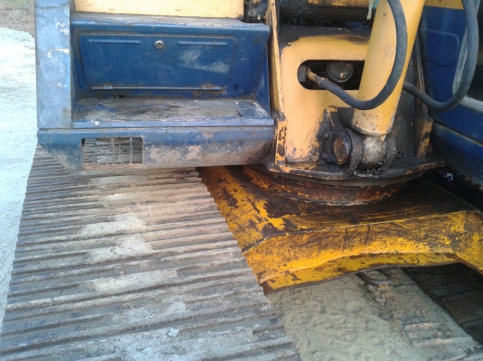 ขาย KOMATSU PC60-5 สภาพสวย เดิมๆ อาร์มพิเศษ เอกสารใบอินวอยล์ แอร์พร้อม ช่วงล่างเต็มแทรกใหญ่พร้อมใช้งาน ขาย KOMATSU PC60-5 สภาพสวย เดิมๆ อาร์มพิเศษ เอกสารใบอินวอยล์ แอร์พร้อม ช่วงล่างเต็มแทรกใหญ่พร้อมใช้งาน