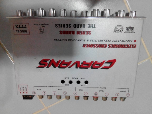 ปรีแอมป์ Carvans 7 Band