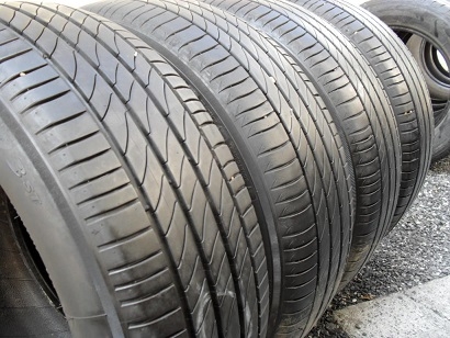 ขายยาง MICHELIN PRIMACY 3st ปี14 (1ชุด) 215-60-16 ราคา 4,200