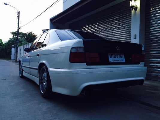 รถบ้านe34บิ๊กโน๊ต vipเครื่อง1jโบ ช่วงล่างSKYLINE R32 หน้า+หลัง ติดแก๊สlpg รถดูแลรักษาอย่างดีครับ