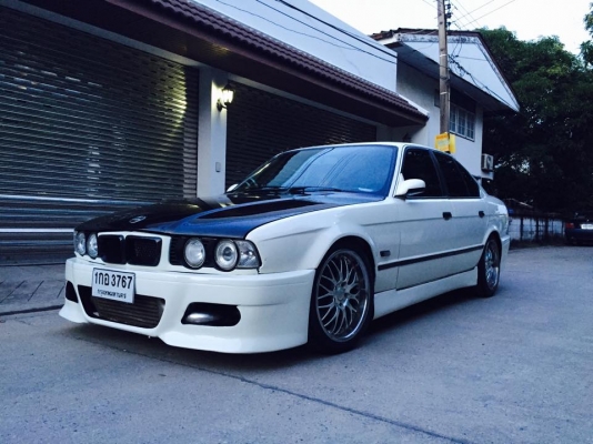 รถบ้านe34บิ๊กโน๊ต vipเครื่อง1jโบ ช่วงล่างSKYLINE R32 หน้า+หลัง ติดแก๊สlpg รถดูแลรักษาอย่างดีครับ