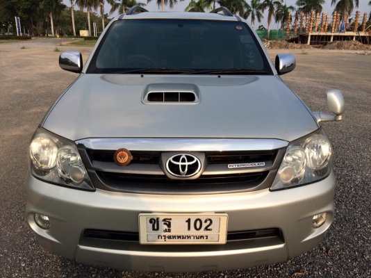 ขายครับ fortuner ปี2007 ตัวท๊อป เครื่อง3000 D4D เกียร์ออโต้ สภาพใหม่ๆรถบ้านเจ้าของขายเอง พร้อมใช้งาน
