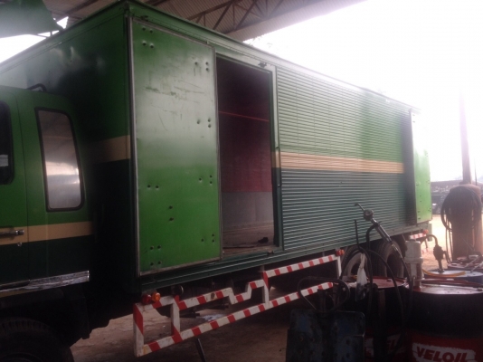 10ล้อตู้แห้ง..ยาว7.20เมตร 195แรง HINO FF3HPKA-10253  เครื่องHO7D-A85483..รถสวยมากๆ พร้อมใช้ เล่มพร้อม.