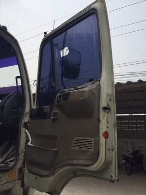 ขายรถ10ล้อดั้มพ์ HINO FM3MNLD เครื่อง 240แรงม้า ปี38 กระจกไฟฟ้า สนใจโทร 081-970-1072