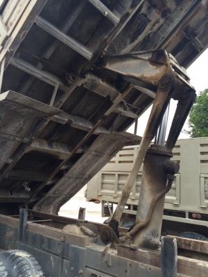 ขายรถ10ล้อดั้มพ์ HINO FM3MNLD เครื่อง 240แรงม้า ปี38 กระจกไฟฟ้า สนใจโทร 081-970-1072