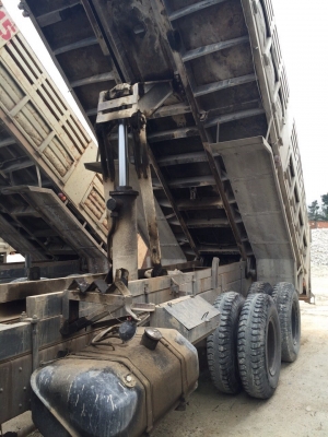 ขายรถ10ล้อดั้มพ์ HINO FM3MNLD เครื่อง 240แรงม้า ปี38 กระจกไฟฟ้า สนใจโทร 081-970-1072