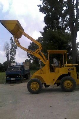 รถตักเอวแข็ง ตักขึ้นรถสิบล้อได้ สภาพสวยปั๊มดี