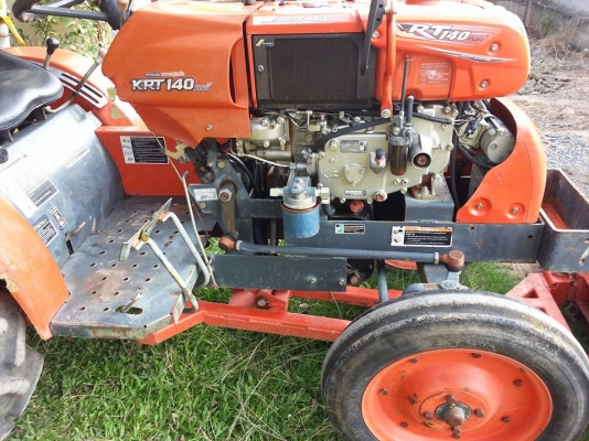 คูโบต้า KRT 140 พลัส ใบมีดดันหน้าช้าง  ทำงาน 784 ชั่วโมง..เอกสารเล่มทะเบียนพร้อมครับ