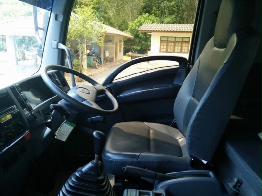 รถอีซูซุ 6 ล้อดั้ม FTR 240 แรงม้า. ปี 56 ( รถวิ่ง 2x,xxx กม.  )    สนใจติดต่อ  081 - 6079515