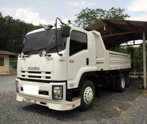 รถอีซูซุ 6 ล้อดั้ม FTR 240 แรงม้า. ปี 56 ( รถวิ่ง 2x,xxx กม.  )    สนใจติดต่อ  081 - 6079515
