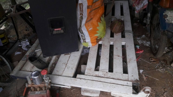 รถฮีโน่ 6 ล้อดั้ม  FC4J  150 แรงม้า. ปี 51    สนใจติดต่อ  081 - 6079515