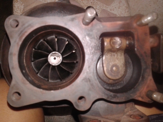 ขายเทอร์IHI c6 ตรงรุ่น hino ho6c turbo