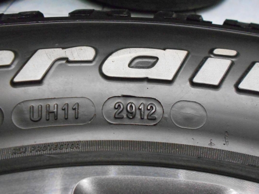 ล้อแม็ก Ford Ranger(mc)ขอบ 18 พร้อมยาง BFGoodrich 265/65/18 ผลิตปี 2012 /เทิร์นได้ ใส่ฟรีค่ะ