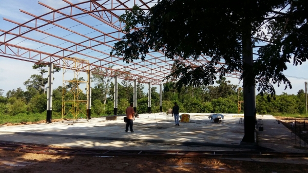 ขาทยรถโม่่ Nissan cwm 430 ปี 2551 ราคา 780000บาท 0894735885