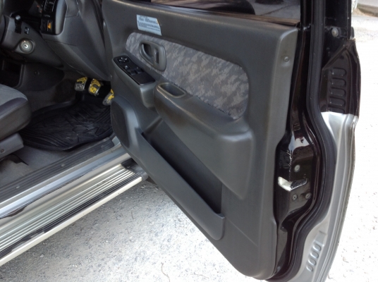 มิตซูบิชิ สตราด้าแค๊ป โฟวิล ขับเคลื่อนสี่ล้อ มิตซูบิชิ สตราด้าแค๊ป โฟวิล ขับเคลื่อนสี่ล้อ