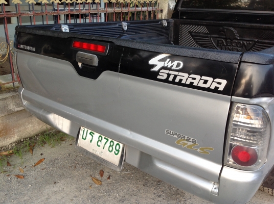 มิตซูบิชิ สตราด้าแค๊ป โฟวิล ขับเคลื่อนสี่ล้อ มิตซูบิชิ สตราด้าแค๊ป โฟวิล ขับเคลื่อนสี่ล้อ