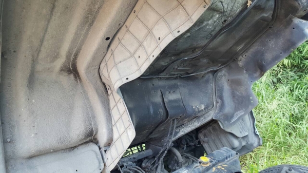 ขาย 4 ล้อ NKR ปี 37 เครื่อง 4JB1 88 แรงม้า เกียร์สั้นแท้ คัสซีสวยตลอดเส้น เก๋งบางเดิมไม่เคยทำสี ทะเบียนพร้อมโอนครับ