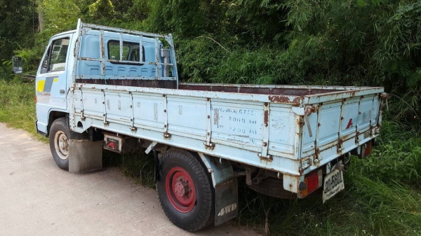 ขาย 4 ล้อ NKR ปี 37 เครื่อง 4JB1 88 แรงม้า เกียร์สั้นแท้ คัสซีสวยตลอดเส้น เก๋งบางเดิมไม่เคยทำสี ทะเบียนพร้อมโอนครับ