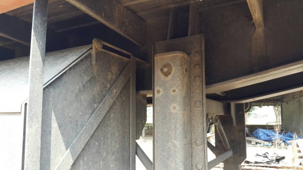 ขายหางพื้นเรียบ3เพลาแท้ของรุ่งเจริญRCK