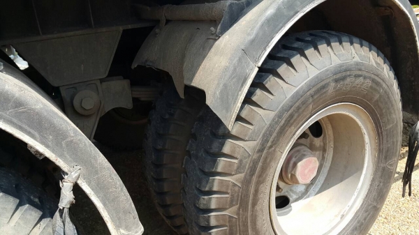 ขายหางพื้นเรียบ3เพลาแท้ของรุ่งเจริญRCK