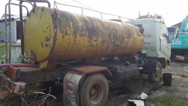 ขายรถน้ำ 6 ล้อ HINO KM777 ไม่มีเล่มทะเบียน เครื่อง 117 แรงม้า รถใช้งานได้ปกติ ราคาถูกครับ ขายรถน้ำ 6 ล้อ HINO KM777 ไม่มีเล่มทะเบียน เครื่อง 117 แรงม้า รถใช้งานได้ปกติ ราคาถูกครับ