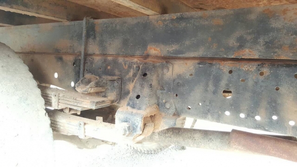 ขาย 6 ล้อ NPR66LX5S ปี 39 เครื่อง 4HF1 120 แรงม้าฝาดำ ติดเครน TADANO 3 ตัน คัสซีสวยตลอดเส้น รถพร้อมใช้ ทะเบียนพร้อมโอนครับ