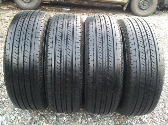 ขายยางถอดป้ายแเดง บริดสโตน ดูราวิส 215/65R16 ปี15 ตุ่มยางใหม่อยู่ครบทุกเส้น สวยๆ จำนวน 4 เส้น ขายยางถอดป้ายแเดง บริดสโตน ดูราวิส 215/65R16 ปี15 ตุ่มยางใหม่อยู่ครบทุกเส้น สวยๆ จำนวน 4 เส้น